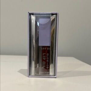 Naked Sundays Glow & Go Lip Oil - spf 50 - cherry pie